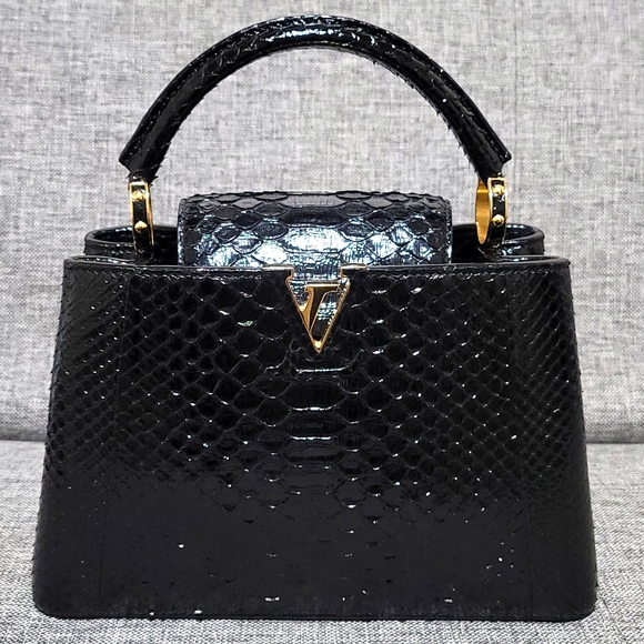 LOUIS VUITTON RARE Black Python Capucines Handbag BB - Picture 2 of 12
